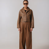 Кожаная светло-коричневая куртка от Yves Salomon